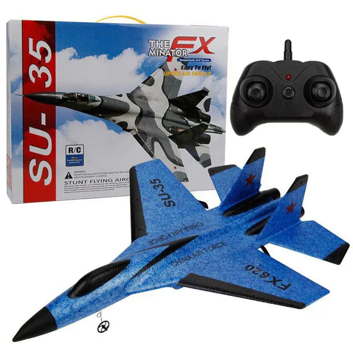 Avion chasseur RC léger et agile, radiocommandé pour des heures de jeu en extérieur.
