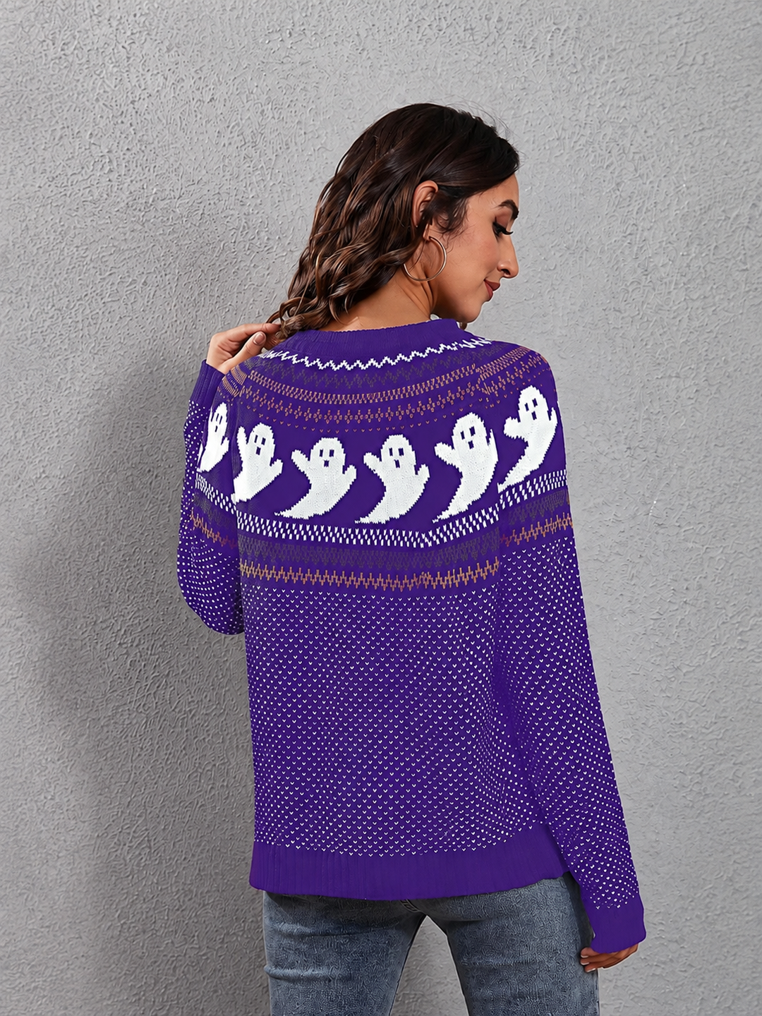Pull femme décontracté, motif fantôme rétro, tricot confortable pour l'automne et les soirées Halloween.