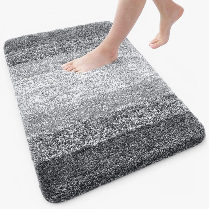 Tapis de bain lavable en machine, design moderne, super absorbant et antidérapant pour salle de bain.