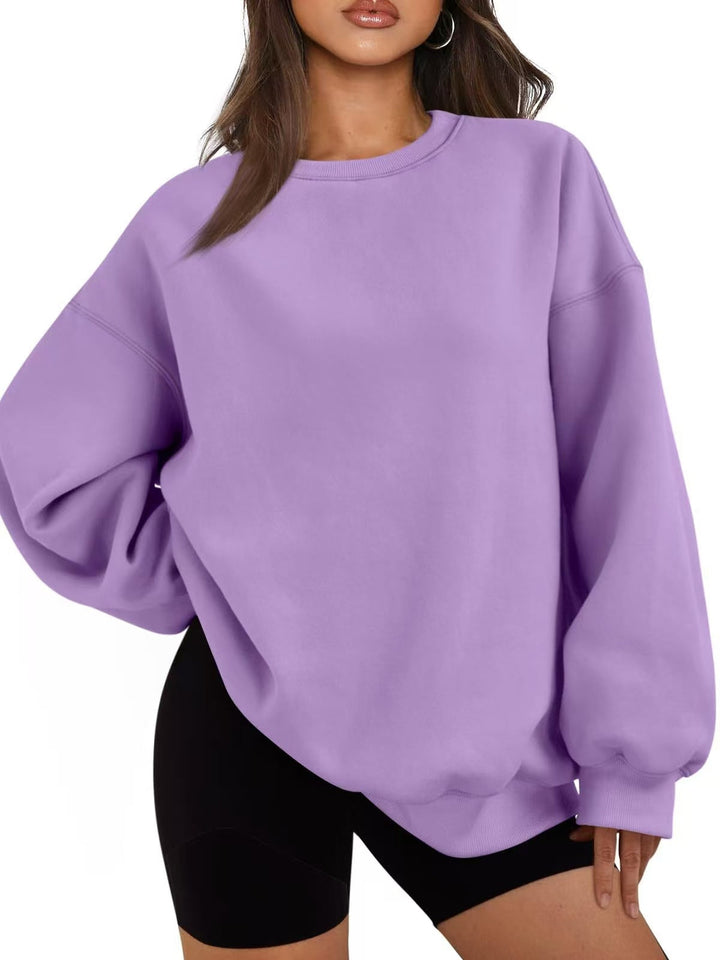 Sweat-shirt oversize femme décontracté, confortable et moderne.