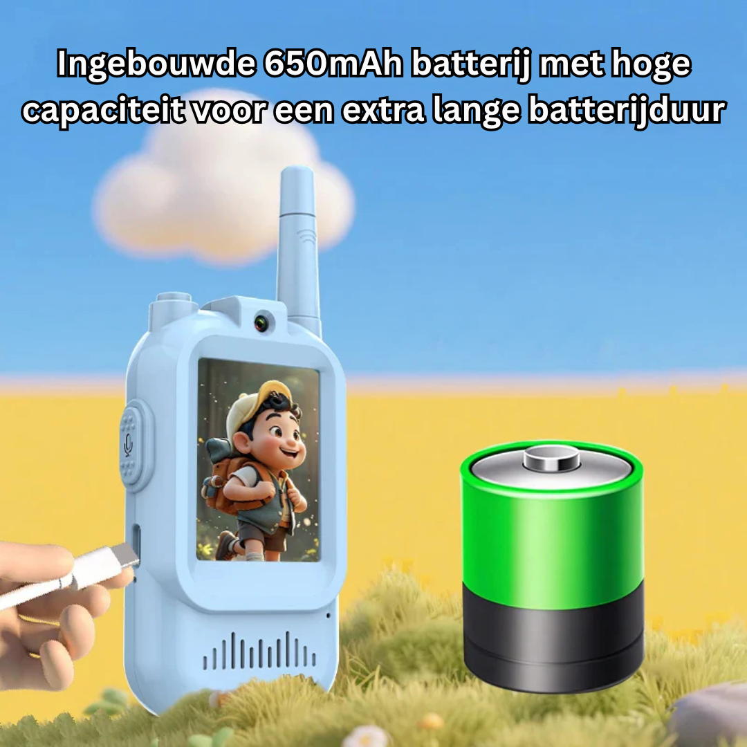Famille d'enfants jouant dans un parc avec des talkies-walkies vidéo. Communication et jeu interactif en plein air.