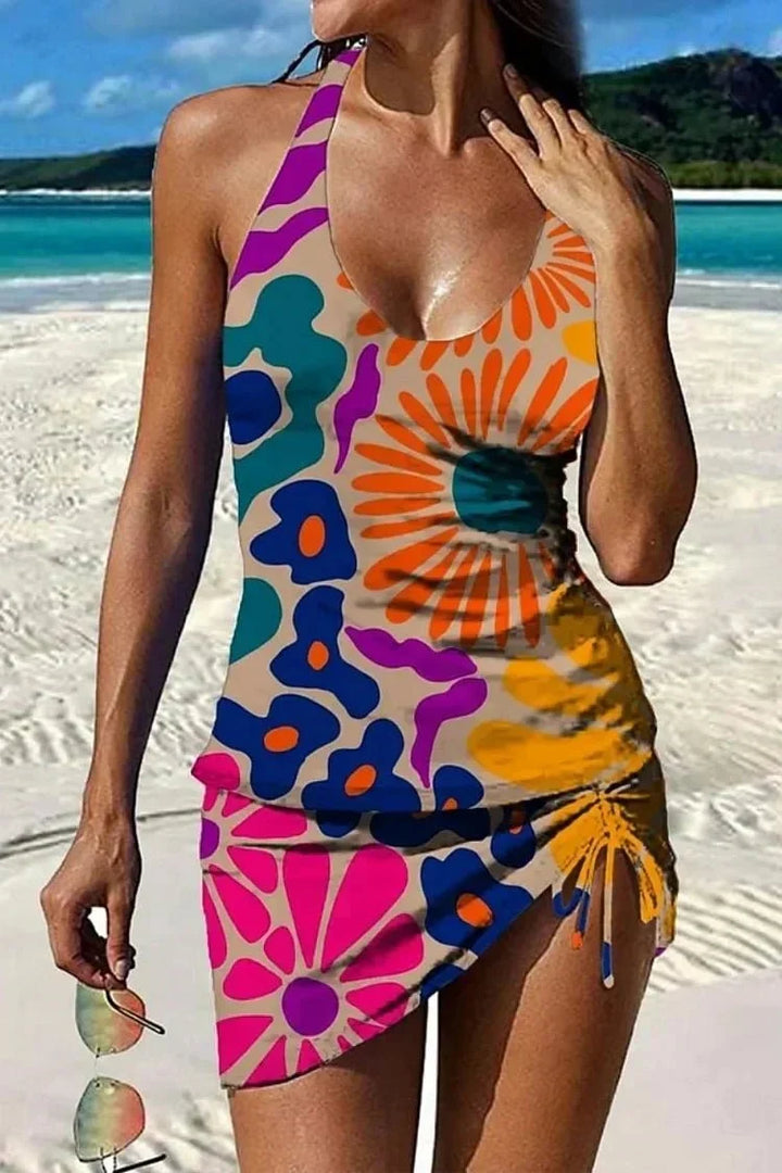 Tankini graphique imprimé et short de bain noir pour femme. Idéal plage/piscine, grandes tailles.