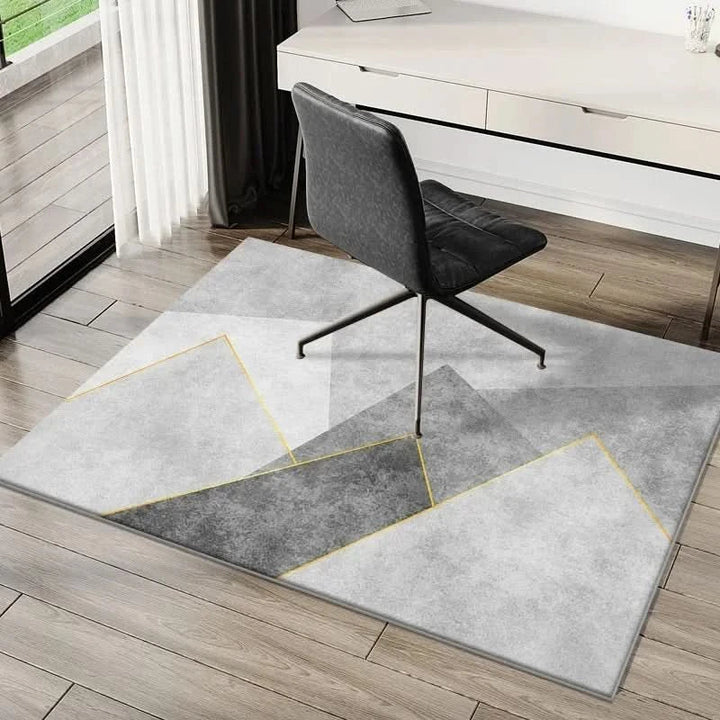 Tapis de sol lavable sous chaise de bureau pour faciliter le mouvement et protéger votre parquet.