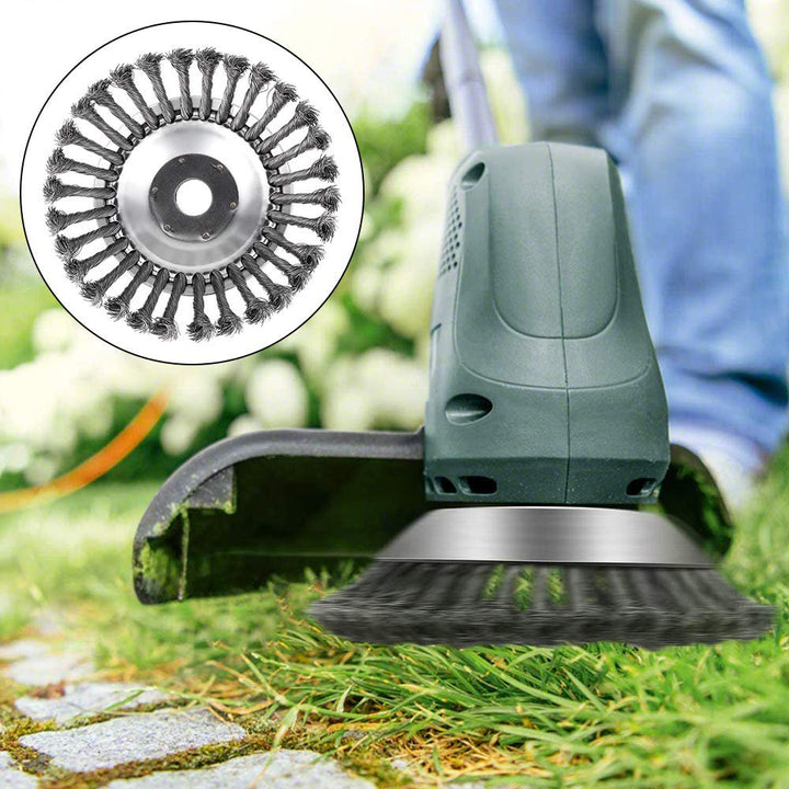 Accessoire de débroussailleuse pour coupe herbe et entretien pelouse, tête robuste et universelle.