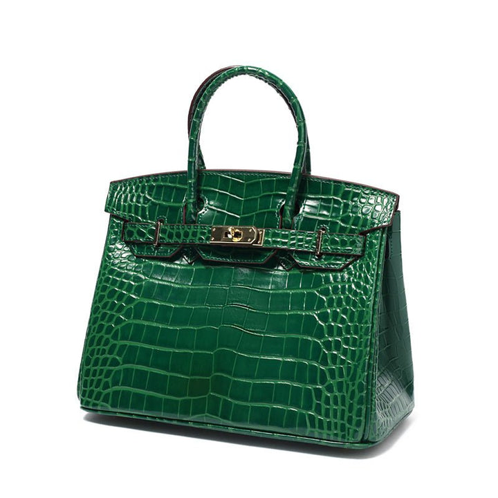 Sac à main en cuir, l'accessoire indispensable pour la femme organisée et élégante.