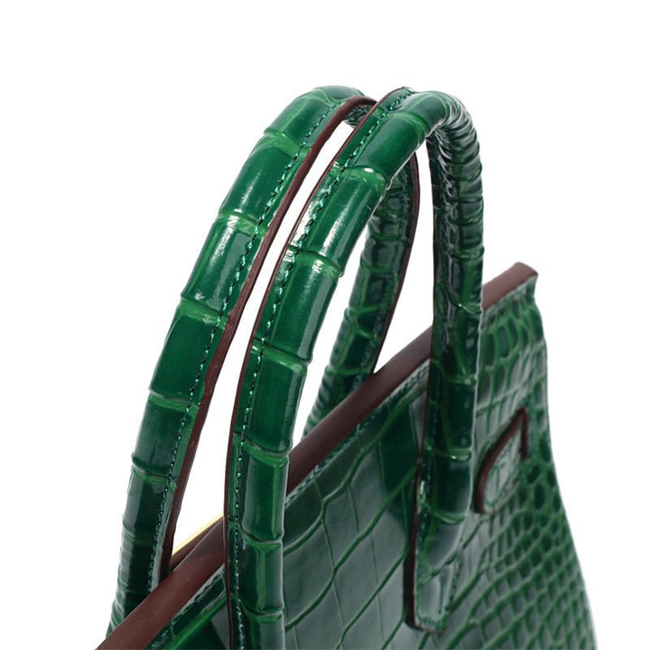 Sac à main organisateur en cuir pour femme, pour une vie quotidienne simplifiée.