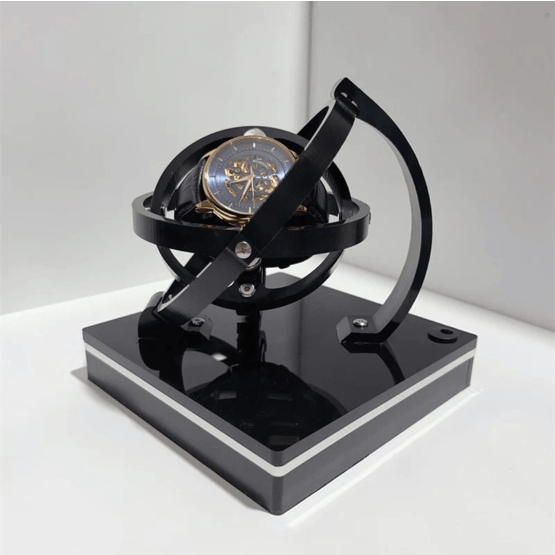 Remontoir automatique Horion luxe, accessoire d'horlogerie essentiel pour la collection de montres élégantes.