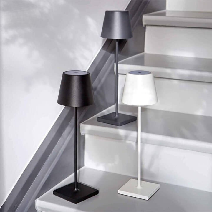 Lampe de table design LED, sans fil, variateur, portable, pour une ambiance lumineuse personnalisée, intérieur/extérieur.