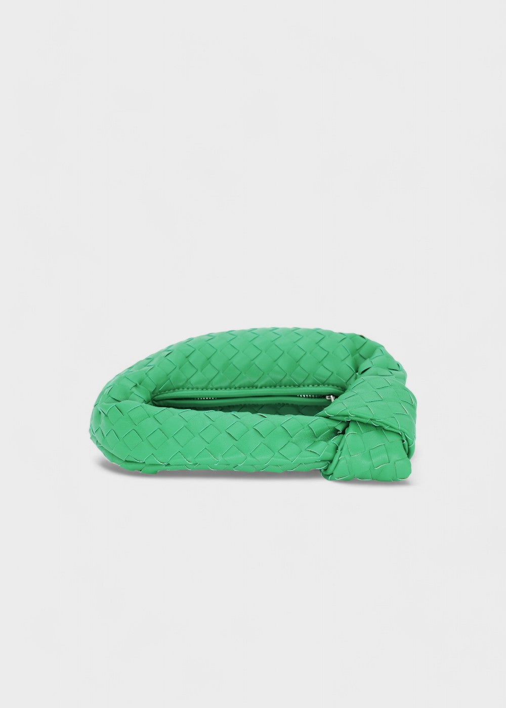 Sac tressé femme, le mini sac à main idéal pour un look chic et décontracté en similicuir.