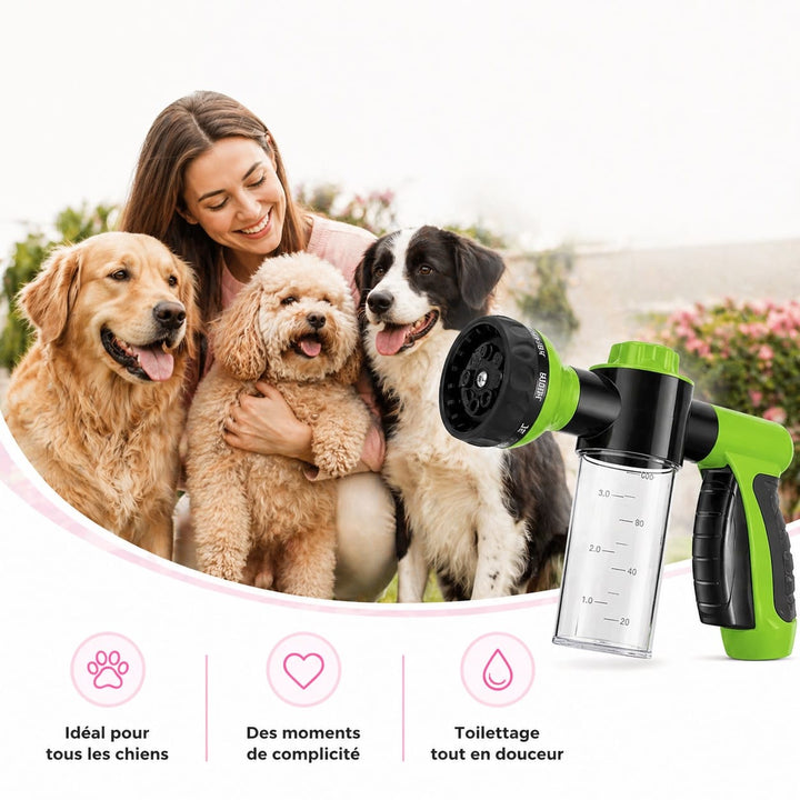 Douchette multifonction pour chien, idéal pour un bain rapide et un nettoyage efficace des animaux de compagnie.
