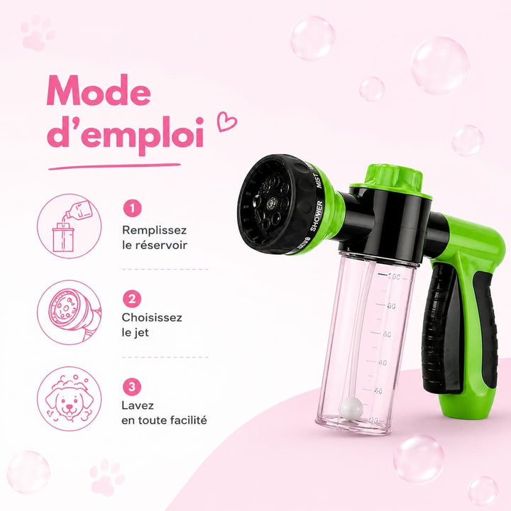 Baignez votre chien rapidement avec cette douchette pratique à shampoing intégré. Toilettage optimal.
