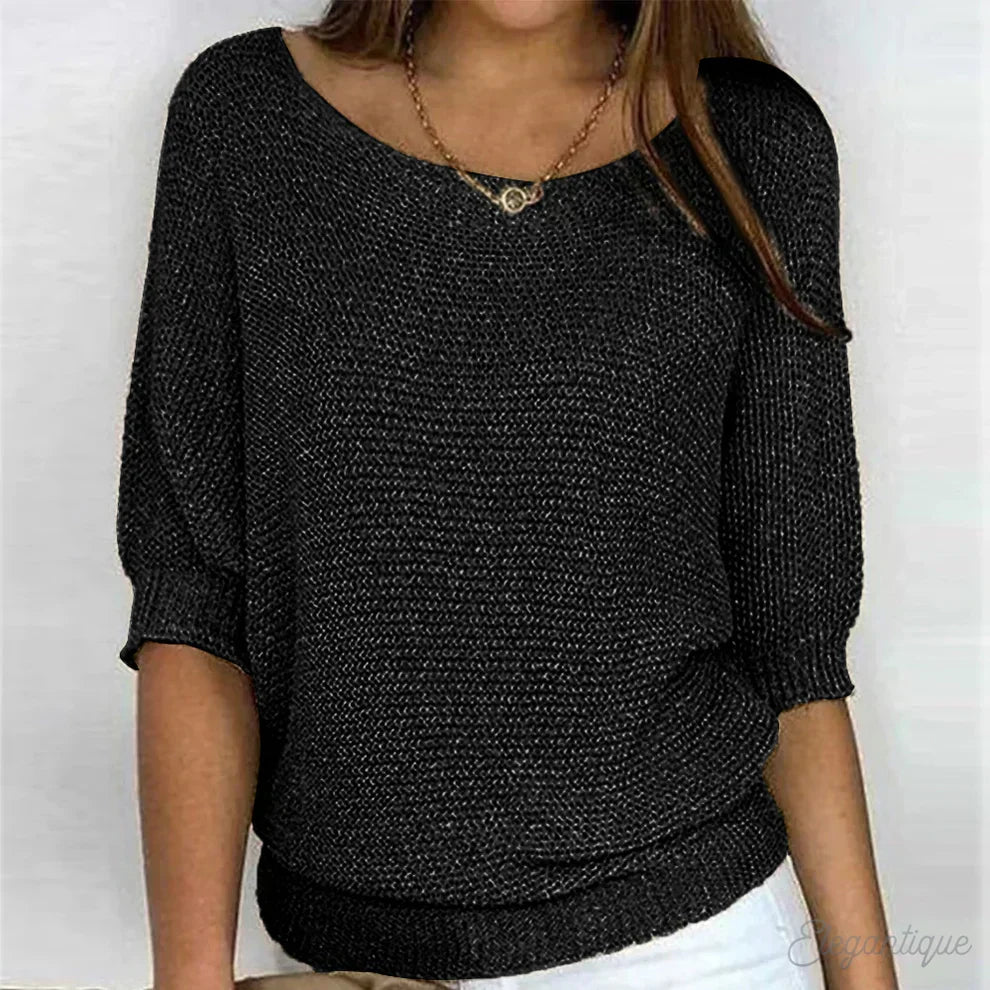 Vêtement femme lila, pull en tricot confortable et élégant. Style intemporel, parfait pour la mode hiver.