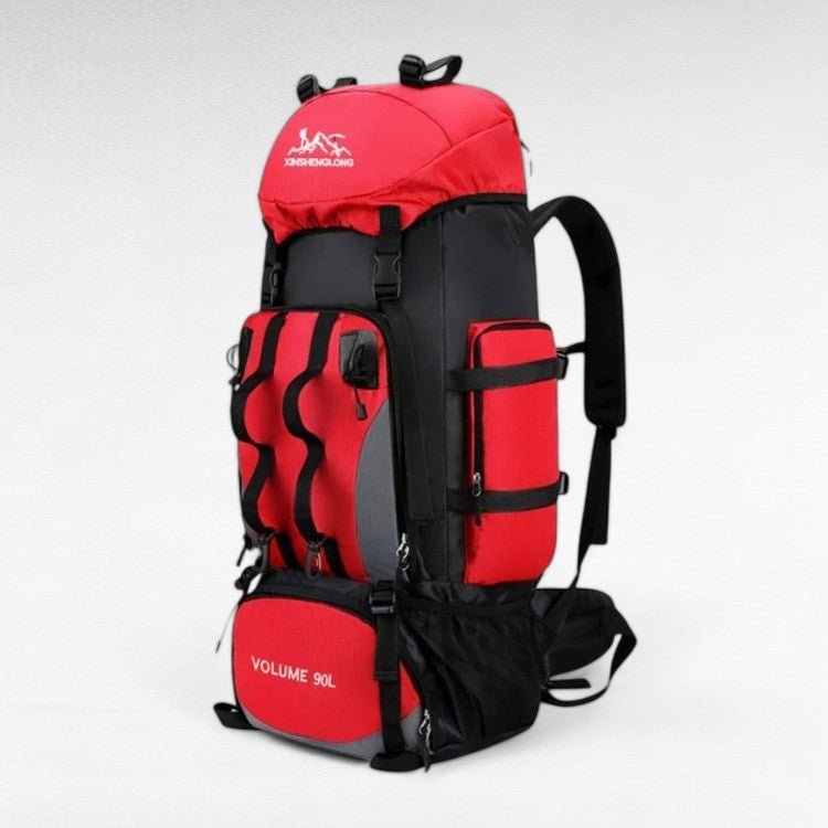 Sac à dos trekking 90L, ergonomique et résistant. Offre un confort optimal pour de longues journées en montagne.