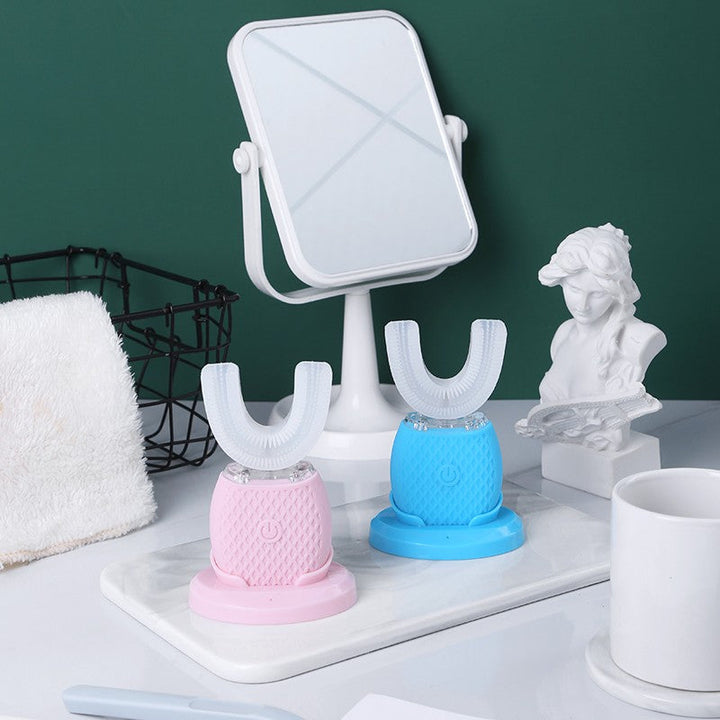 Tête de brosse à dents électrique 360° en silicone doux pour un nettoyage dentaire ultrasone et complet.