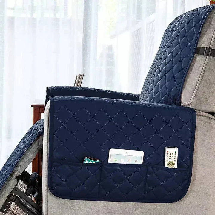 Housse pour fauteuil club extensible grise, s'adapte parfaitement, protège et décore le salon.