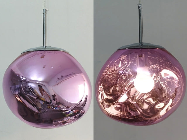 Lustre LED chic effet lave, apporte une touche de design à votre salon.