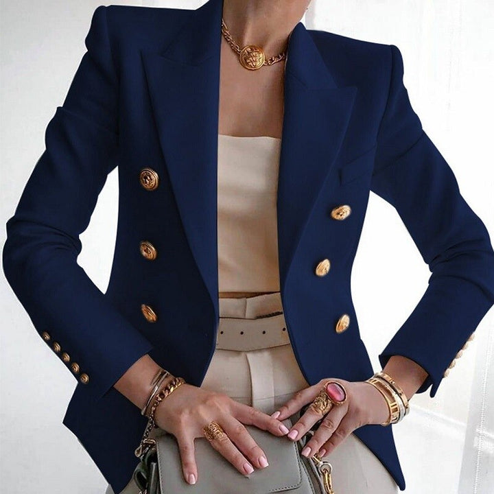 Blazer femme mode, chic et polyvalent, parfait pour compléter une tenue élégante. Manches longues.