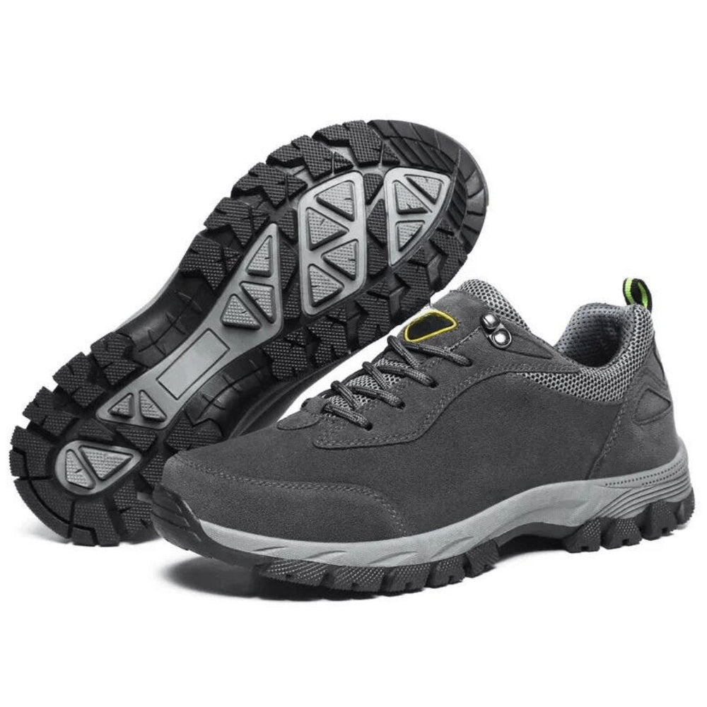 Chaussures TrailGuard hommes imperméables, idéales pour le trekking et l'aventure en extérieur.
