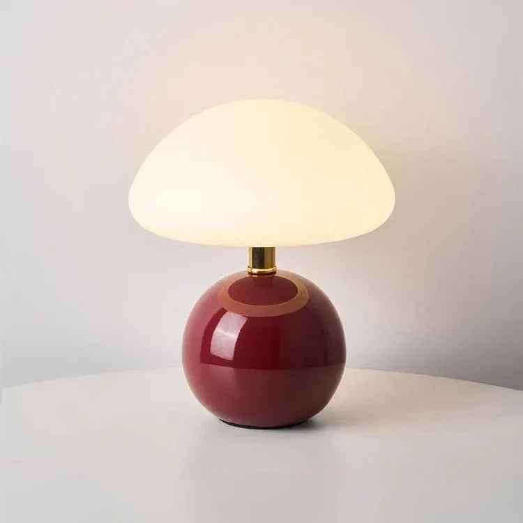 Lampe champignon LED réglable, apportant une touche design et lumineuse à votre décoration intérieure.
