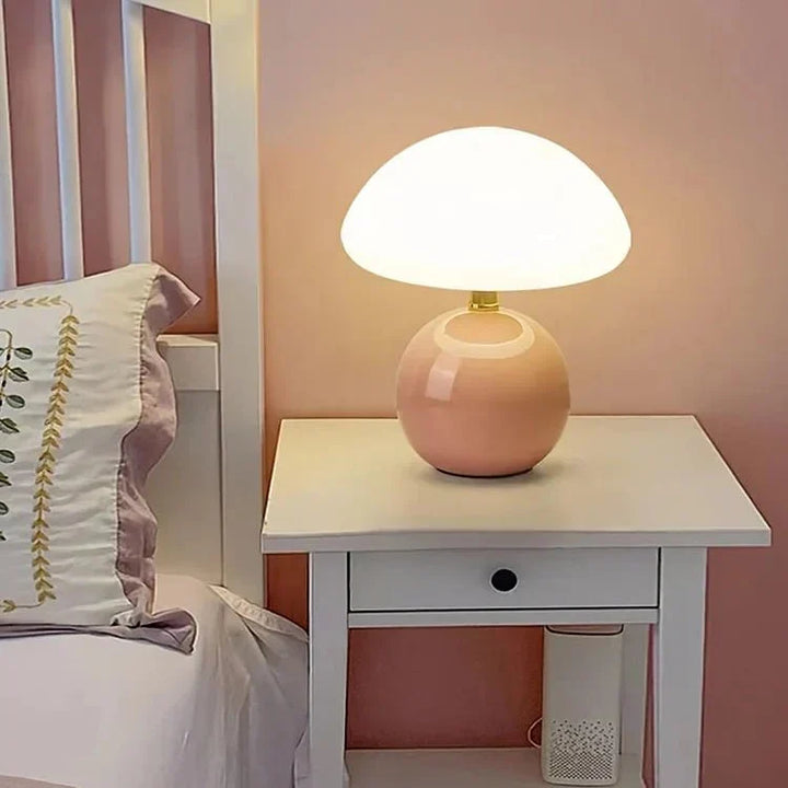 Décoration lumineuse: lampe champignon LED en céramique, lumière et couleur réglables.