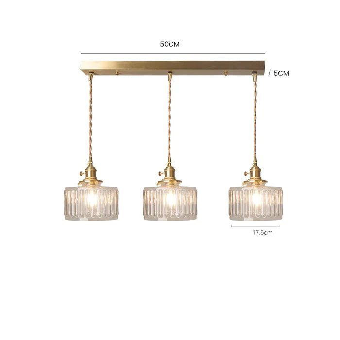 Élégante suspension Ottilia en verre, design vintage, idéale pour un intérieur chic.