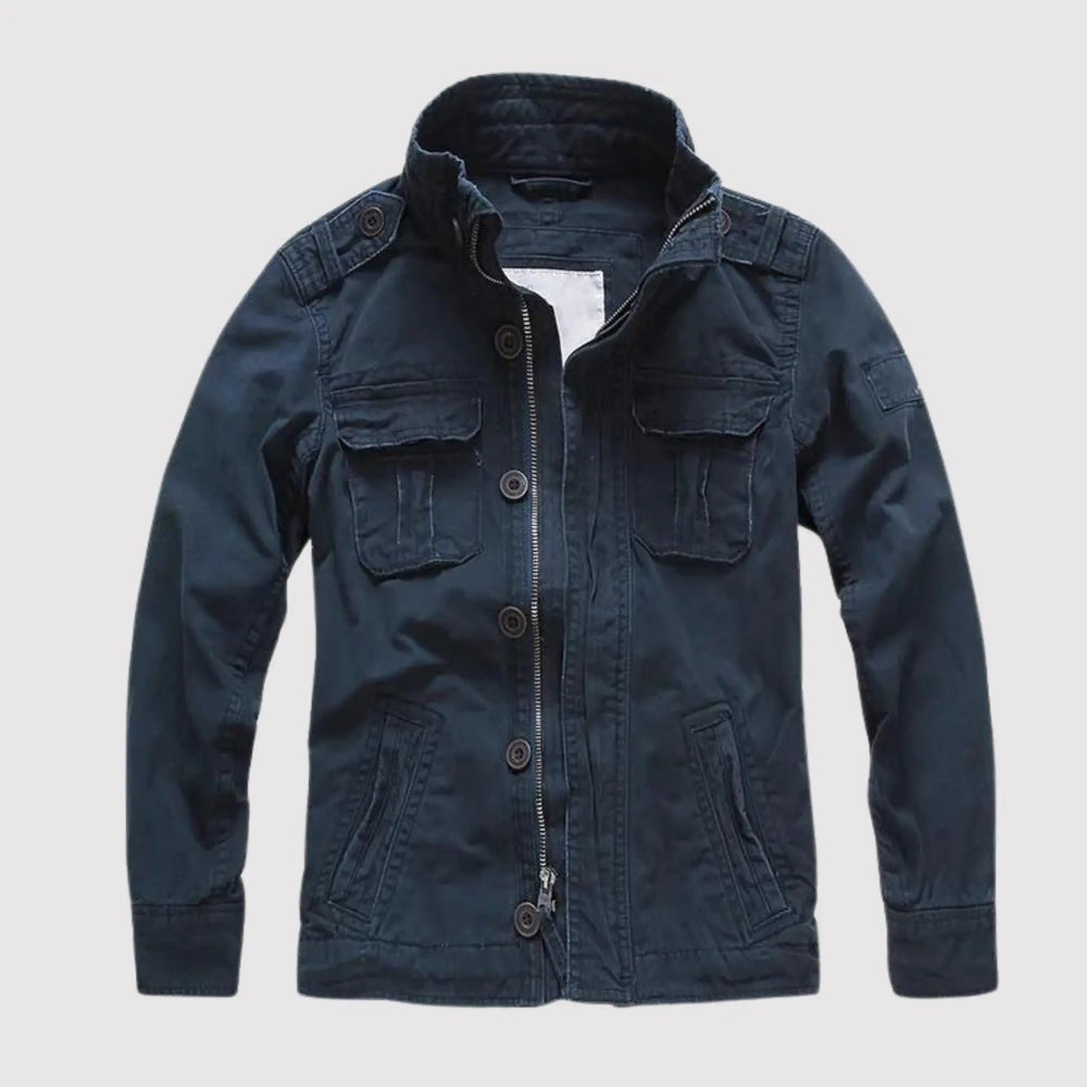 Veste homme élégante avec poches fonctionnelles, coupe confortable, idéale pour un look décontracté ou chic.