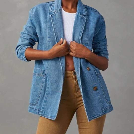 Veste en jean femme décontractée bleu denim à manches longues, style urbain polyvalent pour printemps/automne.
