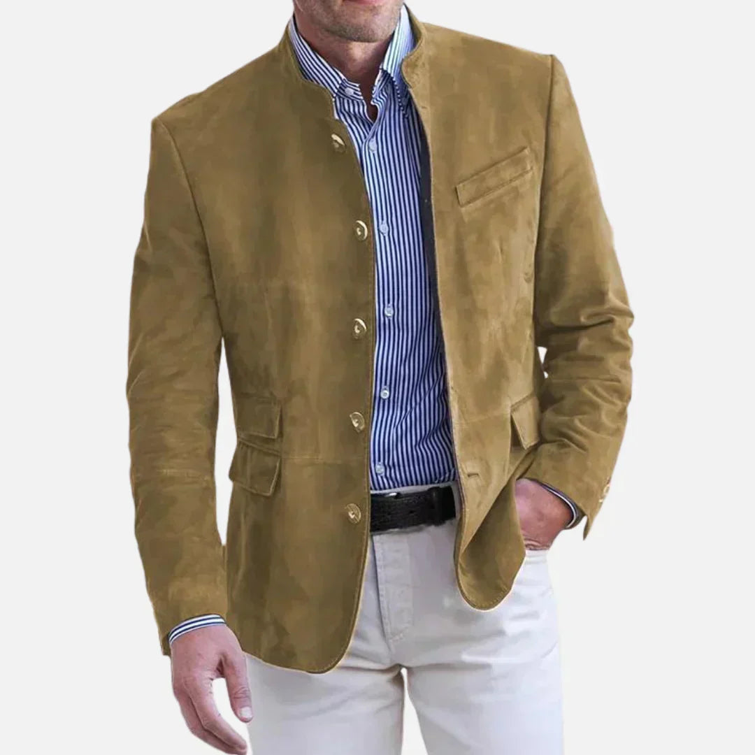 Veste classique homme italienne, coupe parfaite, élégance intemporelle pour tenue formelle ou chic décontracté.