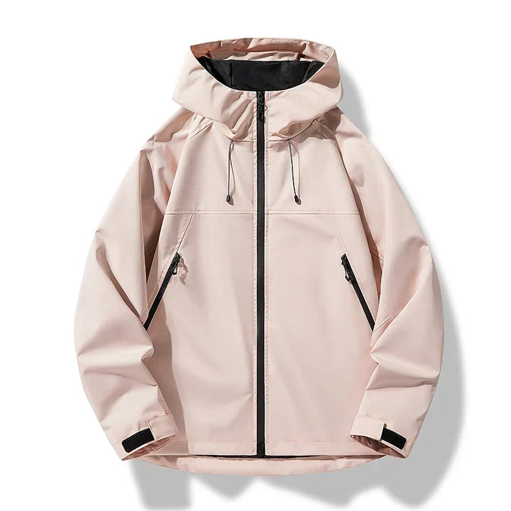 Veste shell homme élégante, vêtement extérieur imperméable et coupe-vent, idéale pour la mode masculine urbaine.