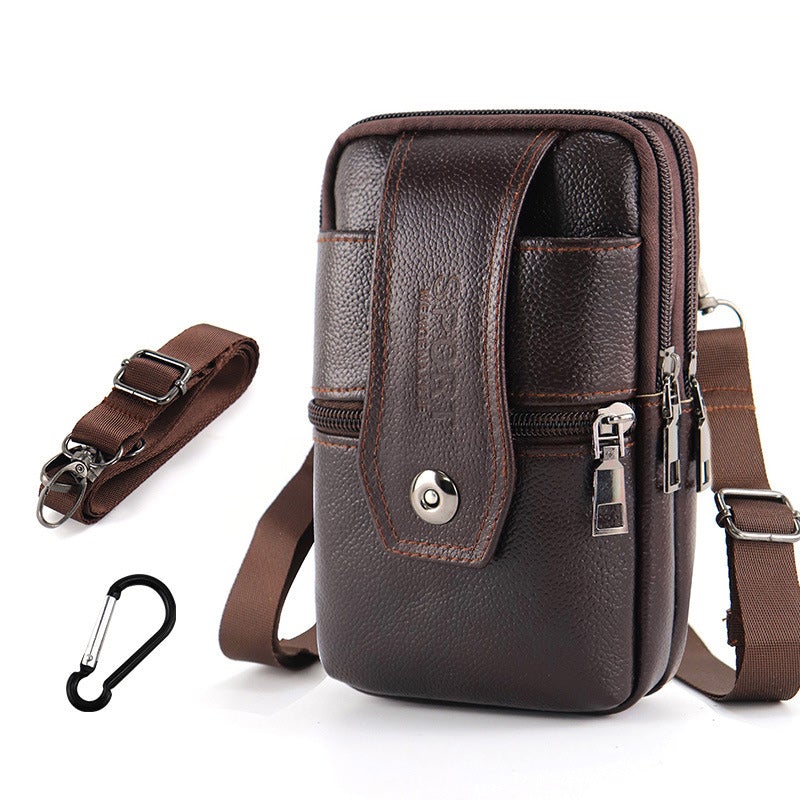 Sac bandoulière homme en cuir style vintage. Idéal pour voyager et organiser ses affaires avec élégance.