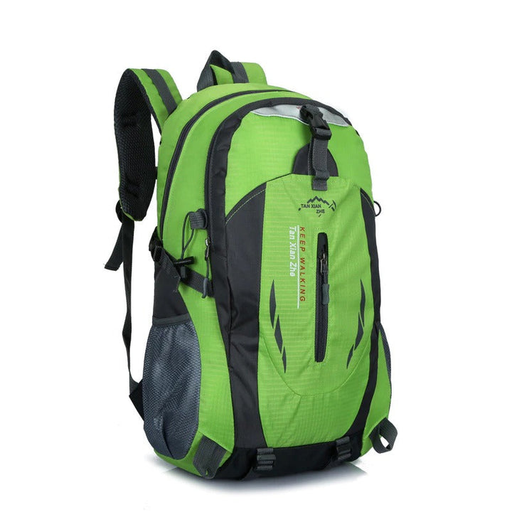 Sac à dos d'aventure unisexe, robuste et confortable, conçu pour les longs voyages et la randonnée en environnement extérieur.