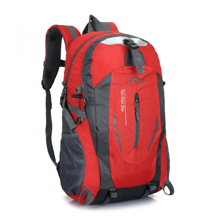 Vue latérale sac à dos de randonnée étanche et unisexe, parfait pour le voyage, le camping et le sport en extérieur.