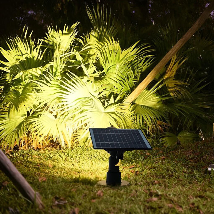 Spot solaire LED orientable pour jardin. Éclairage extérieur autonome blanc chaud/froid, étanche.