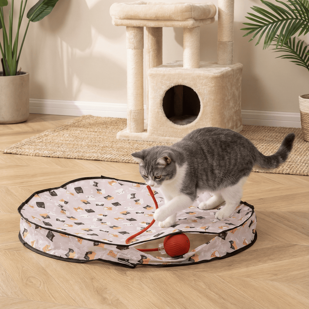 Tapis de jeu interactif pour chat de 70 cm avec balles, stimulant l'exercice et le jeu.