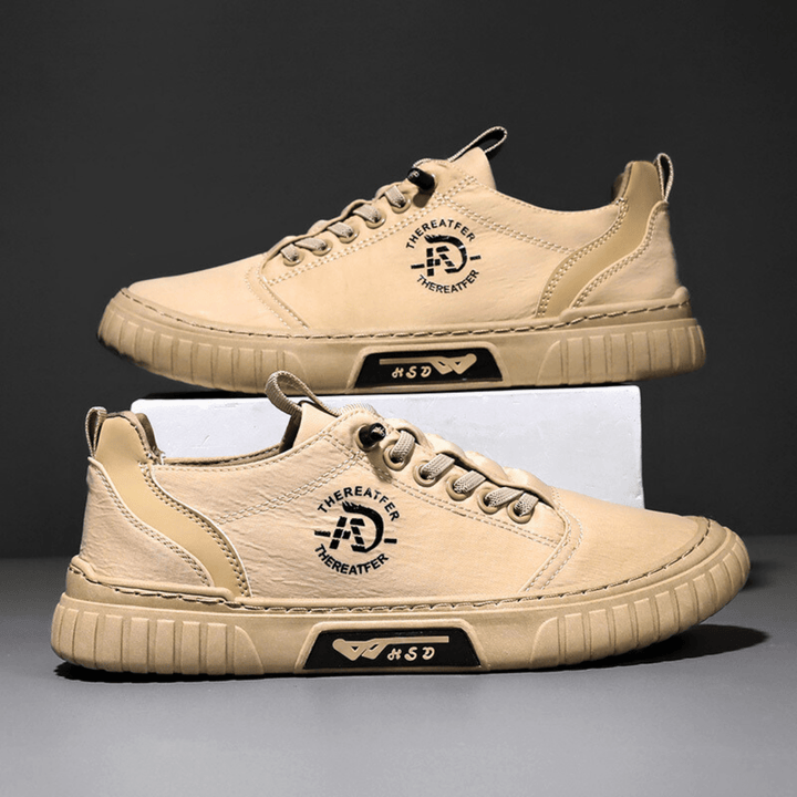 Sneakers confort homme avec semelle épaisse tendance, idéales pour un look casual chic et la marche en ville.