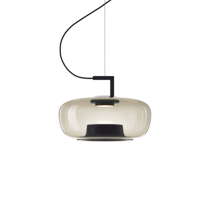Luminaire suspendu en verre design pour égayer votre salle à manger.