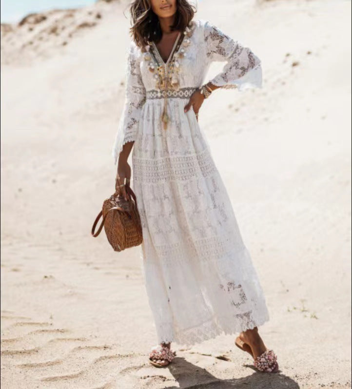 Robe maxi femme Elvira, style bohème chic. Tissu léger et fluide, idéale pour l'été et les occasions décontractées.