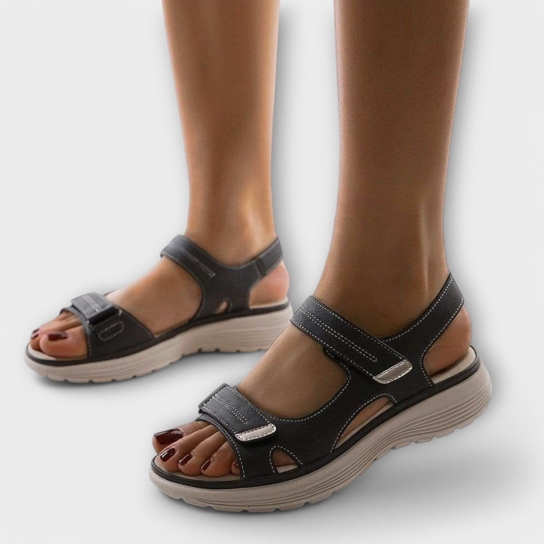 Sandales orthopédiques Nally pour femmes, confort biomécanique et soutien voûte plantaire.