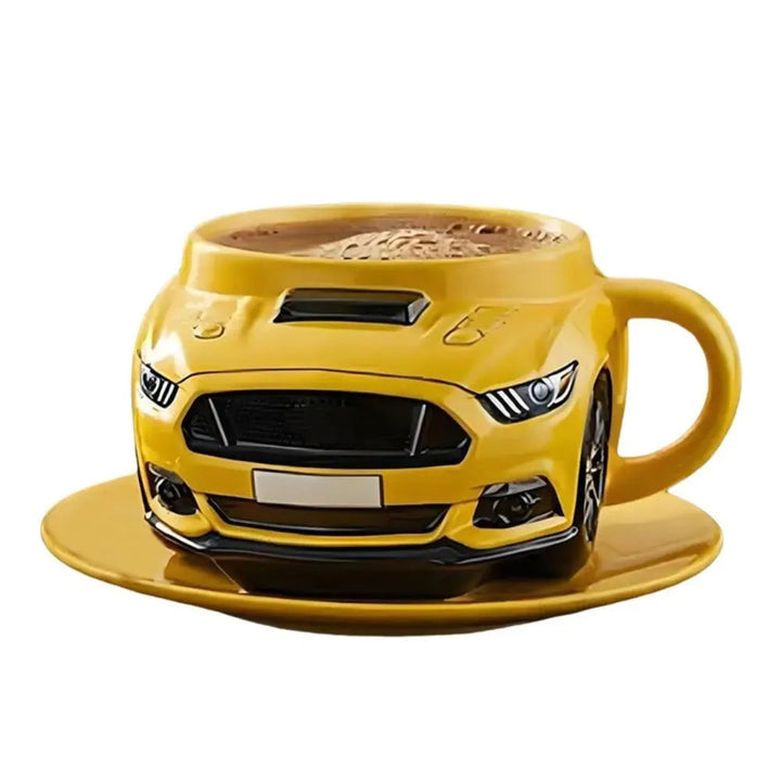 Tasse à café 3D en résine, motif voiture détaillée. Une pièce design pour tout amateur de boisson et d'automobile.