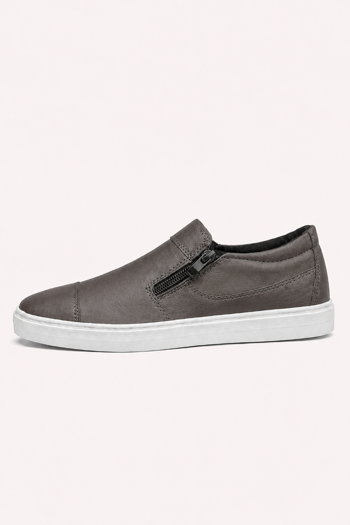 Chaussures basses homme décontractées, fermeture éclair pratique, idéales pour un style quotidien et la marche.