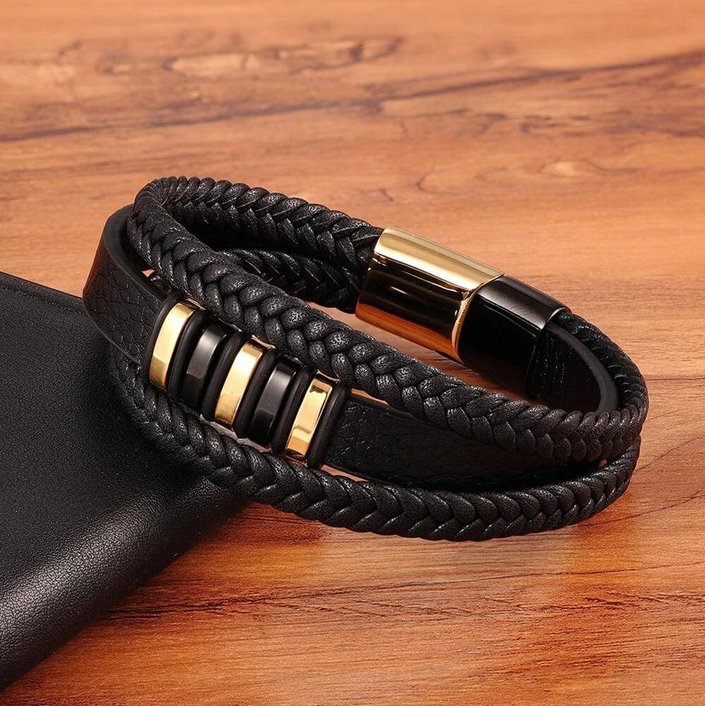 Magnifique bracelet en cuir pour homme, tressé, fermoir sécurisé magnétique acier inoxydable.